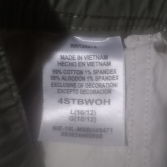 Wrangler Cargo Shorts - Picture 4 of 4